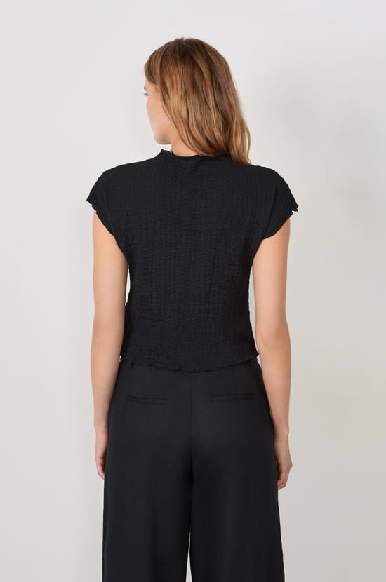 Short-sleeved T-shirt;${refinementColor}