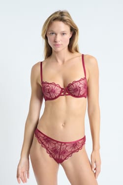 Embroidered detail tanga;${refinementColor}