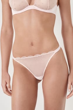 String mit Stickerei;${refinementColor}