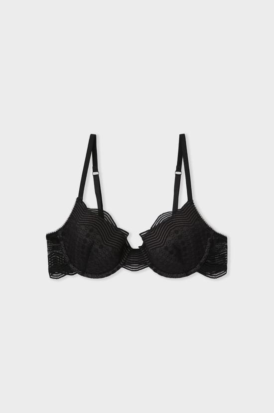 Bra n.4 - the lightly lined;${refinementColor}