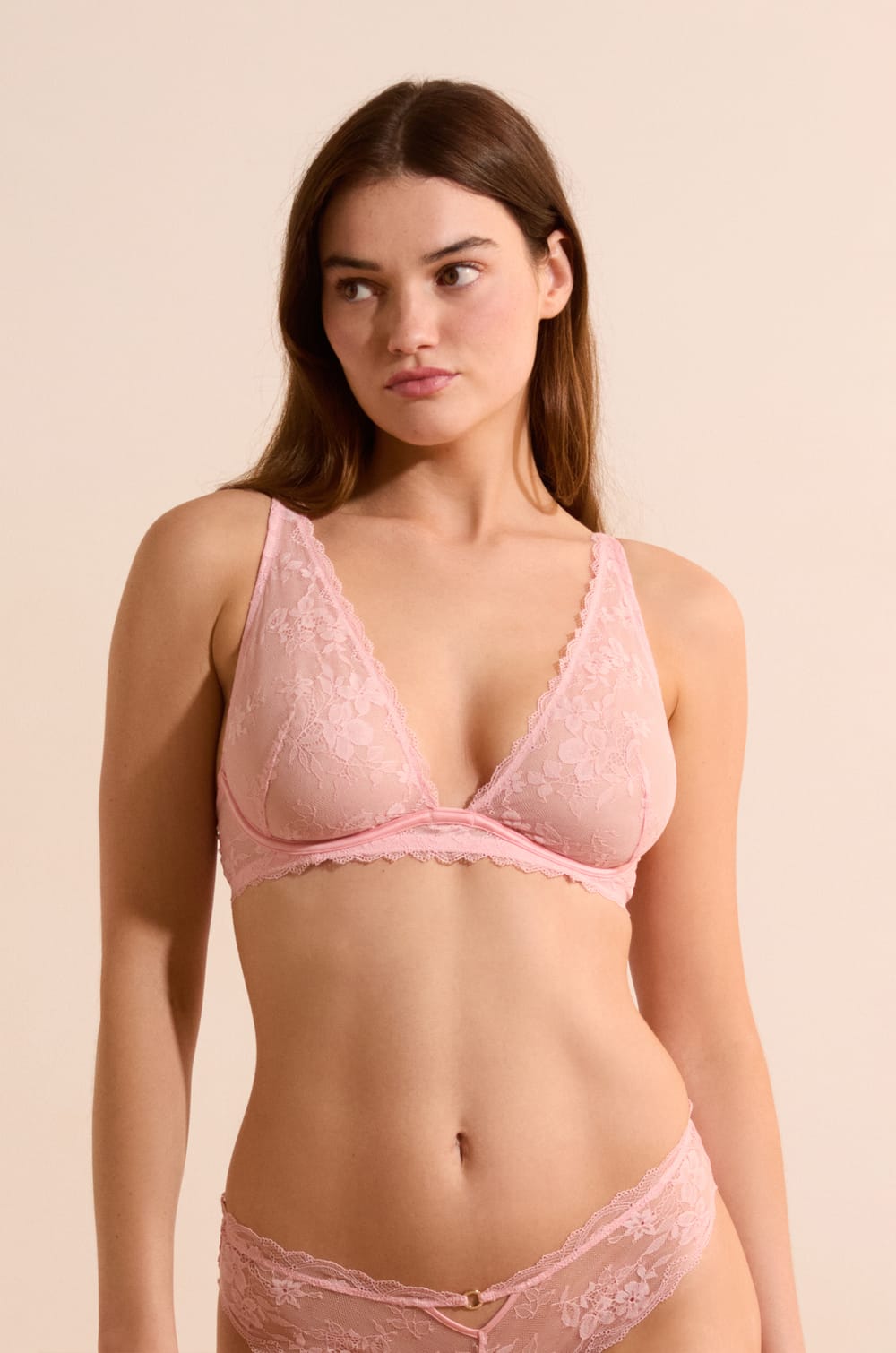 N.7 - Bralette mit Stickerei;${refinementColor}