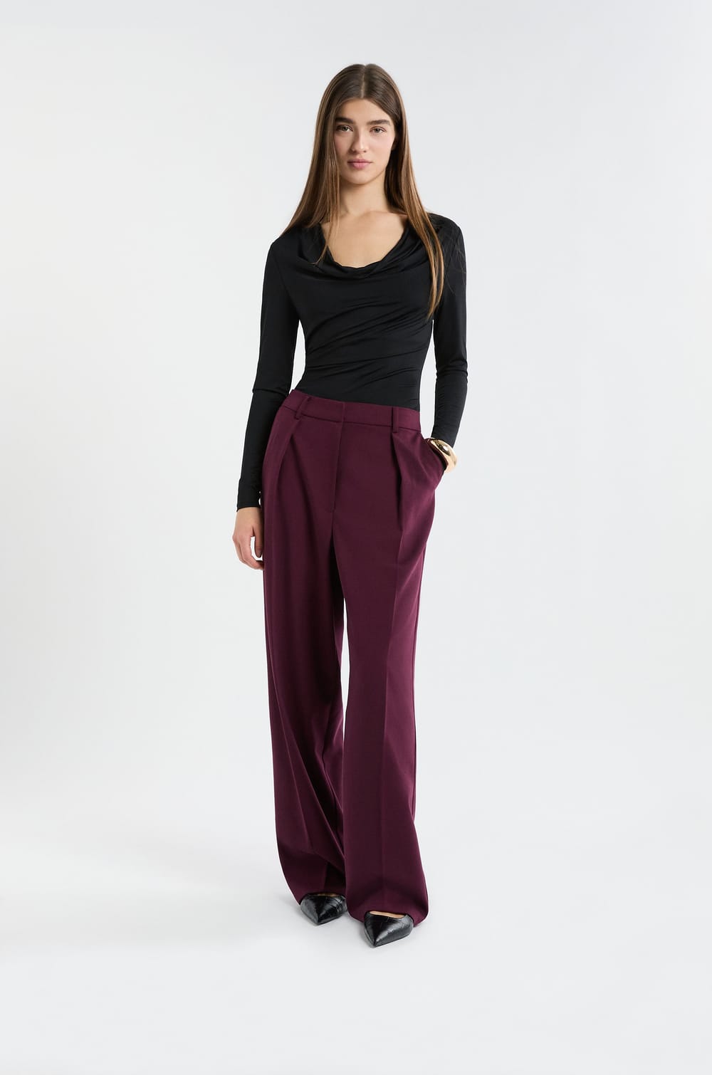 Long-sleeved T-shirt;${refinementColor}