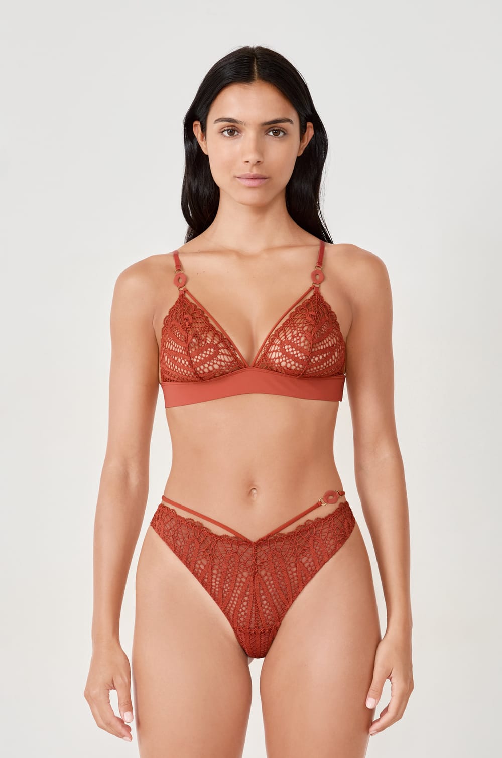 Bra N.8 - The Wireless Triangle;${refinementColor}