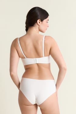 Strapless microfibre bra with removable straps, D cup;${refinementColor}