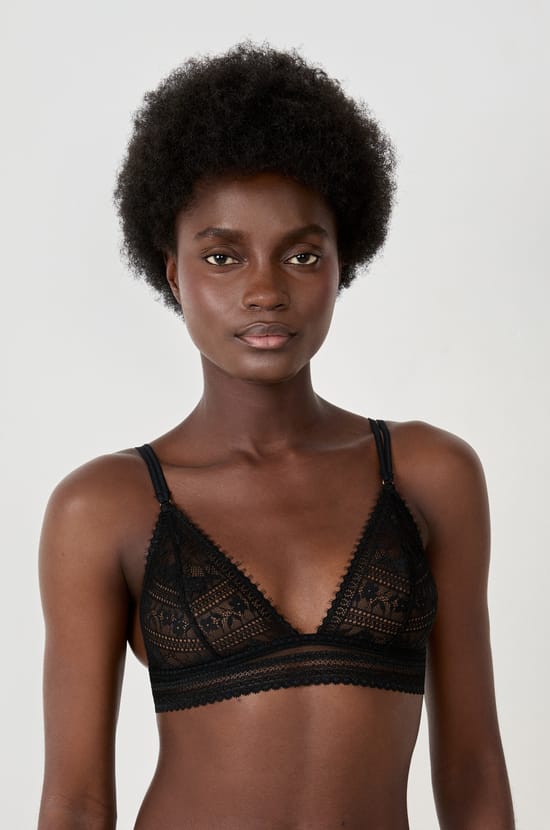 Wireless Triangle Lace Bra;${refinementColor}