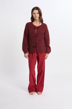 Gilet avec noeud;${refinementColor}