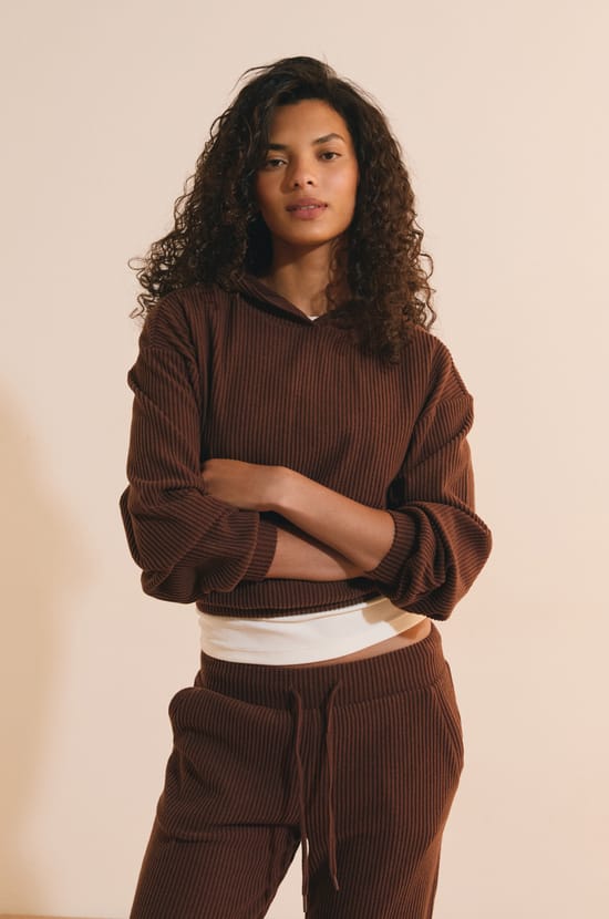 Sweatshirt de pyjama en velours c&ocirc;tel&eacute;;${refinementColor}