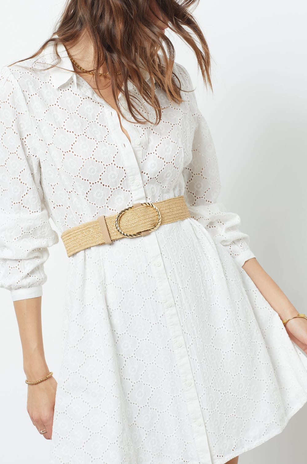 Cinturón de rafia;${refinementColor}