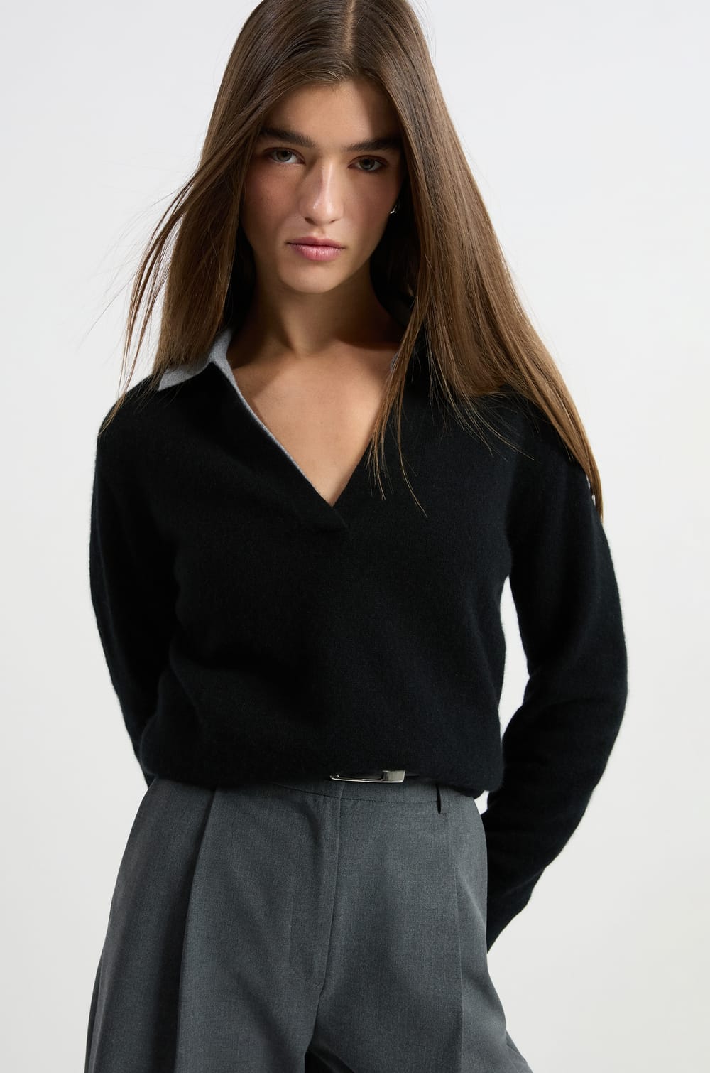 Cashmere polo neck sweater;${refinementColor}