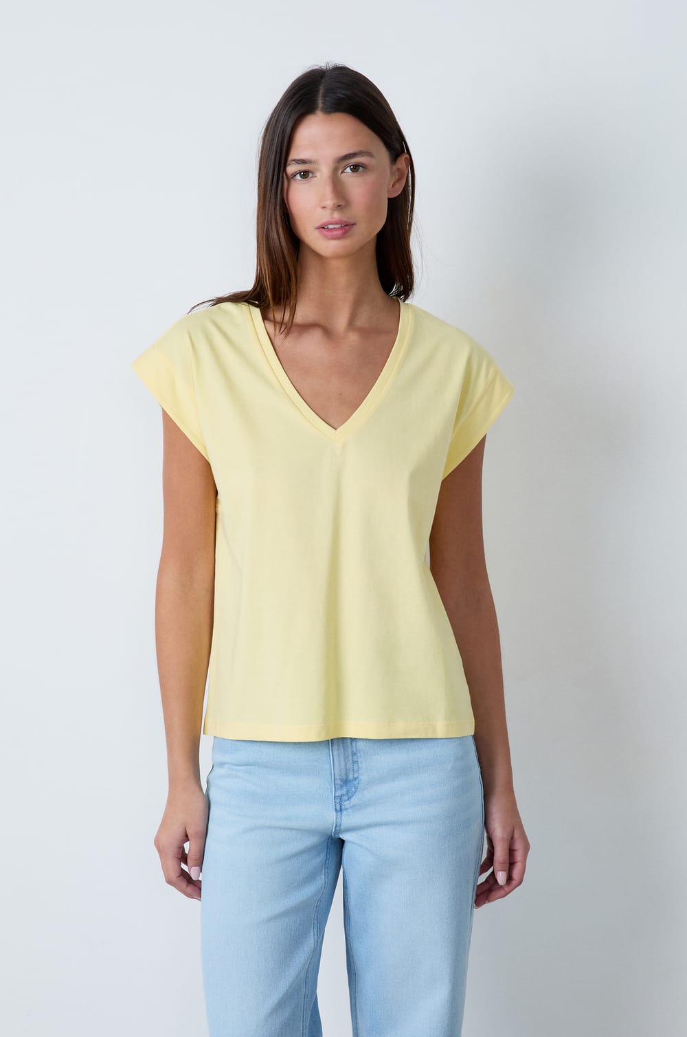 Short-sleeved cotton T-shirt;${refinementColor}