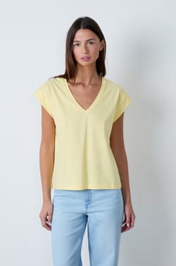 Short-sleeved cotton T-shirt;${refinementColor}