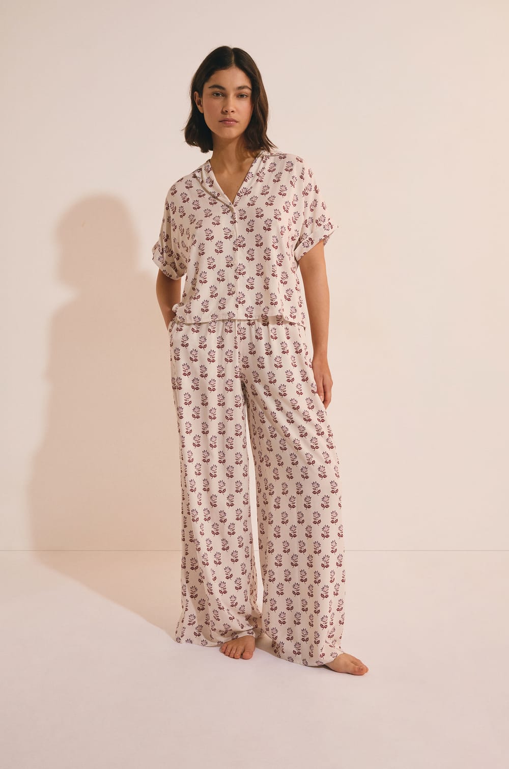 Camisa de manga corta estampada;${refinementColor}