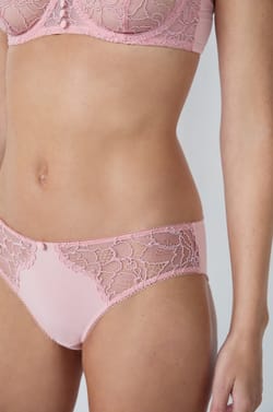 Lace Hipster;${refinementColor}