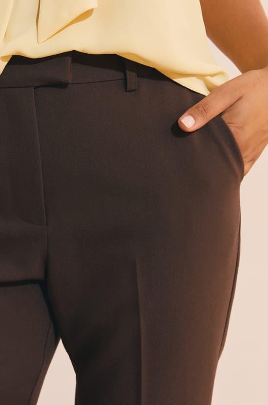 Pantalon droit;${refinementColor}