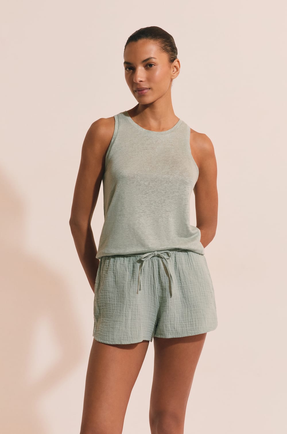 D&eacute;bardeur de pyjama en lin;${refinementColor}