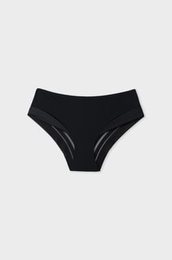 Panty tipo boxer de microfibra satinada;${refinementColor}