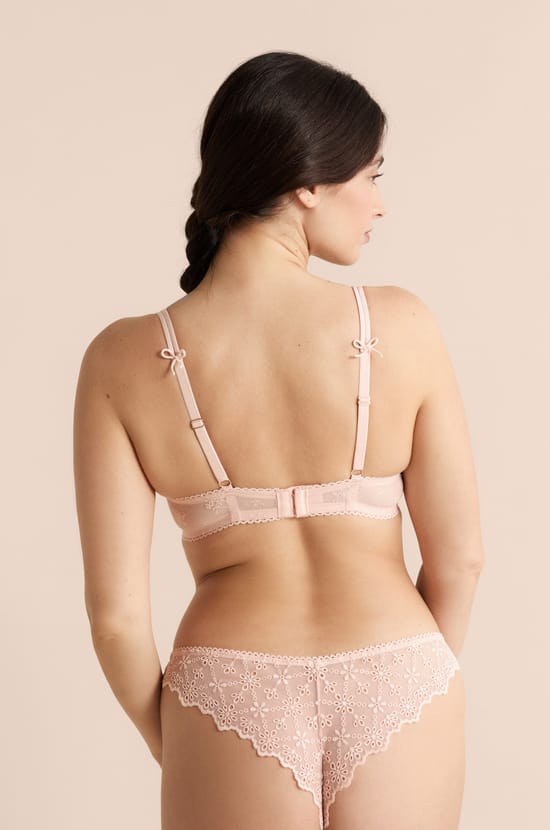 Sujetador N.4 - Copas finas con bordado;${refinementColor}