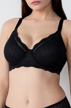 Bra sin relleno de encaje. Efecto - 1 talla;${refinementColor}