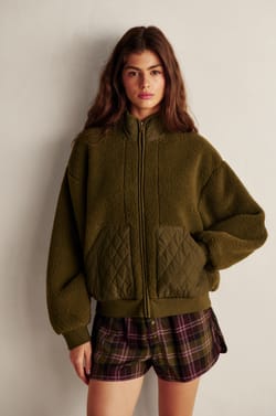 Veste de pyjama avec col montant;${refinementColor}