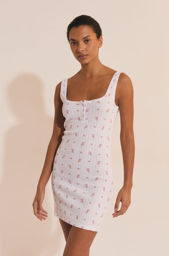 Nuisette en pointelle;${refinementColor}