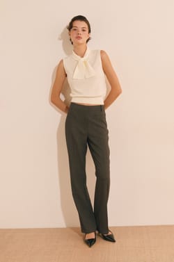 Pantalon droit;${refinementColor}