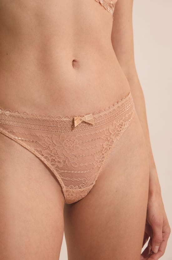 Lace Tanga;${refinementColor}