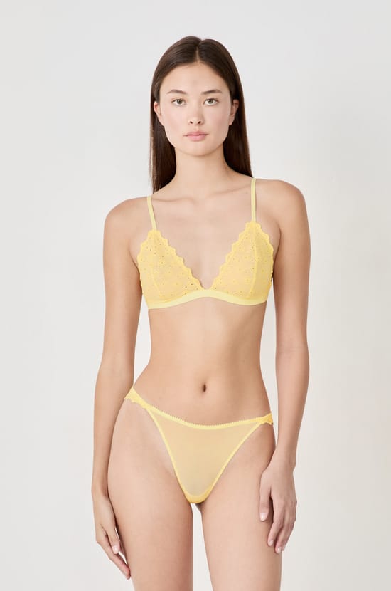 String mit Stickerei;${refinementColor}