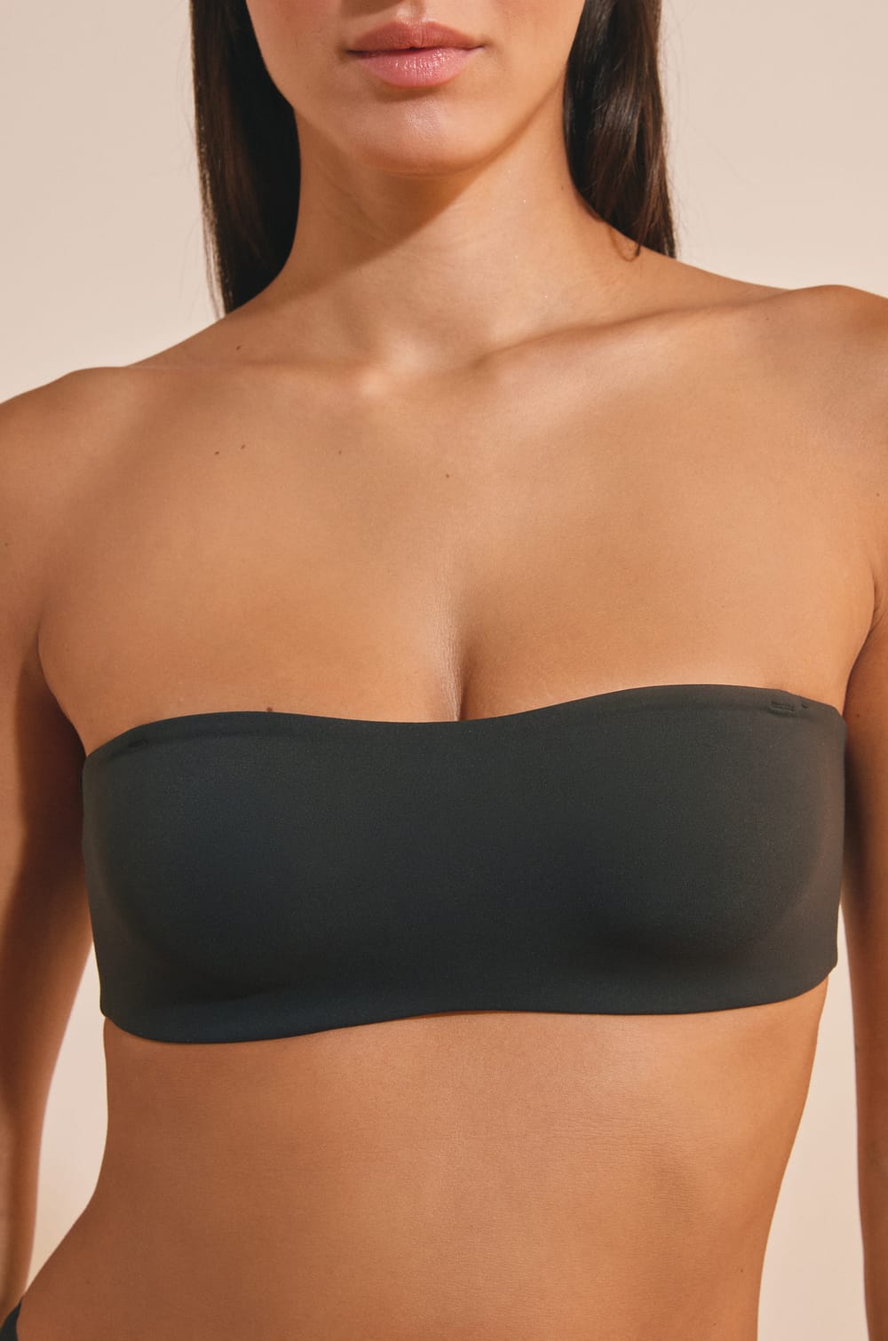 Strapless Bra with Soft Underwires and Removable Straps;${refinementColor}