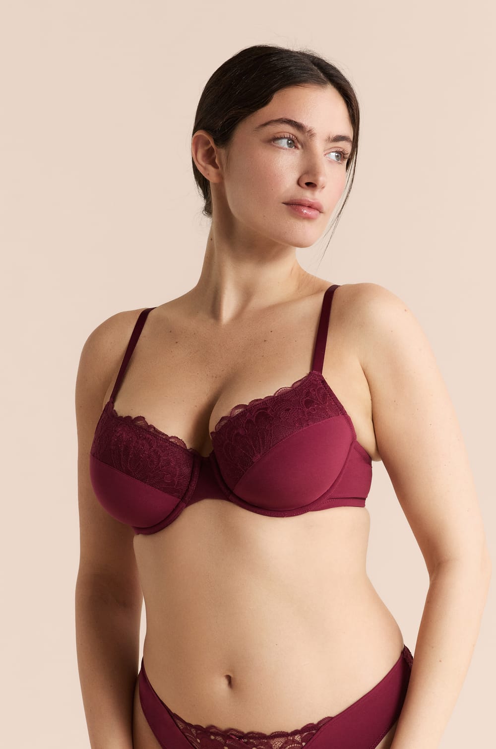 Bra N.4 - The Lightly Lined Lace;${refinementColor}