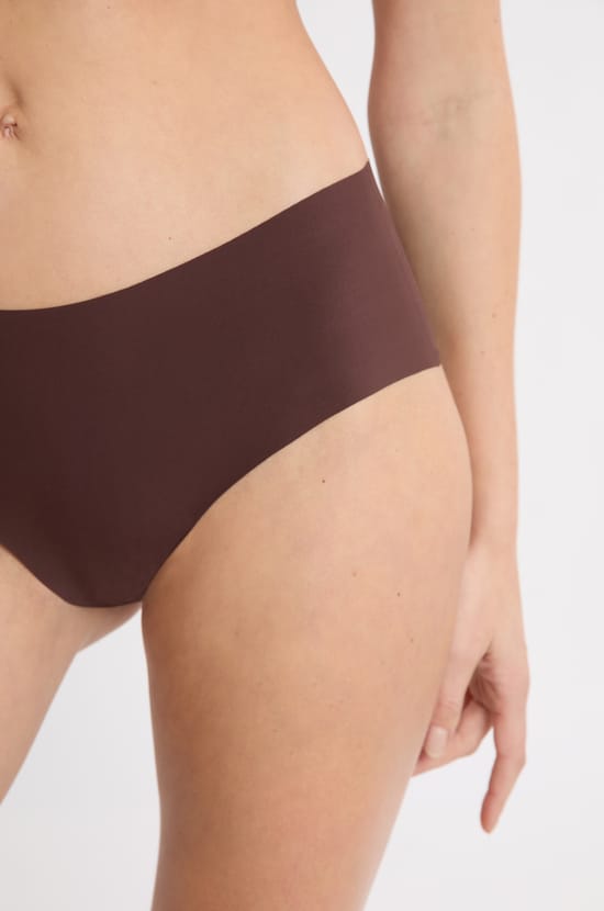 Shorty en microfibre;${refinementColor}