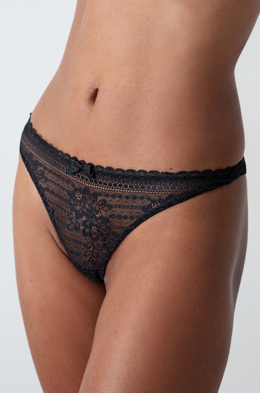 Lace Tanga;${refinementColor}