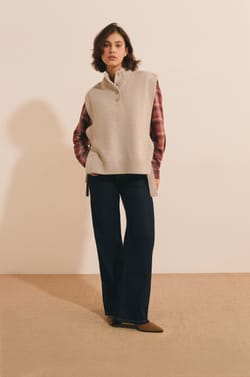 Pull sans manches &agrave; nouer sur le c&ocirc;t&eacute;;${refinementColor}