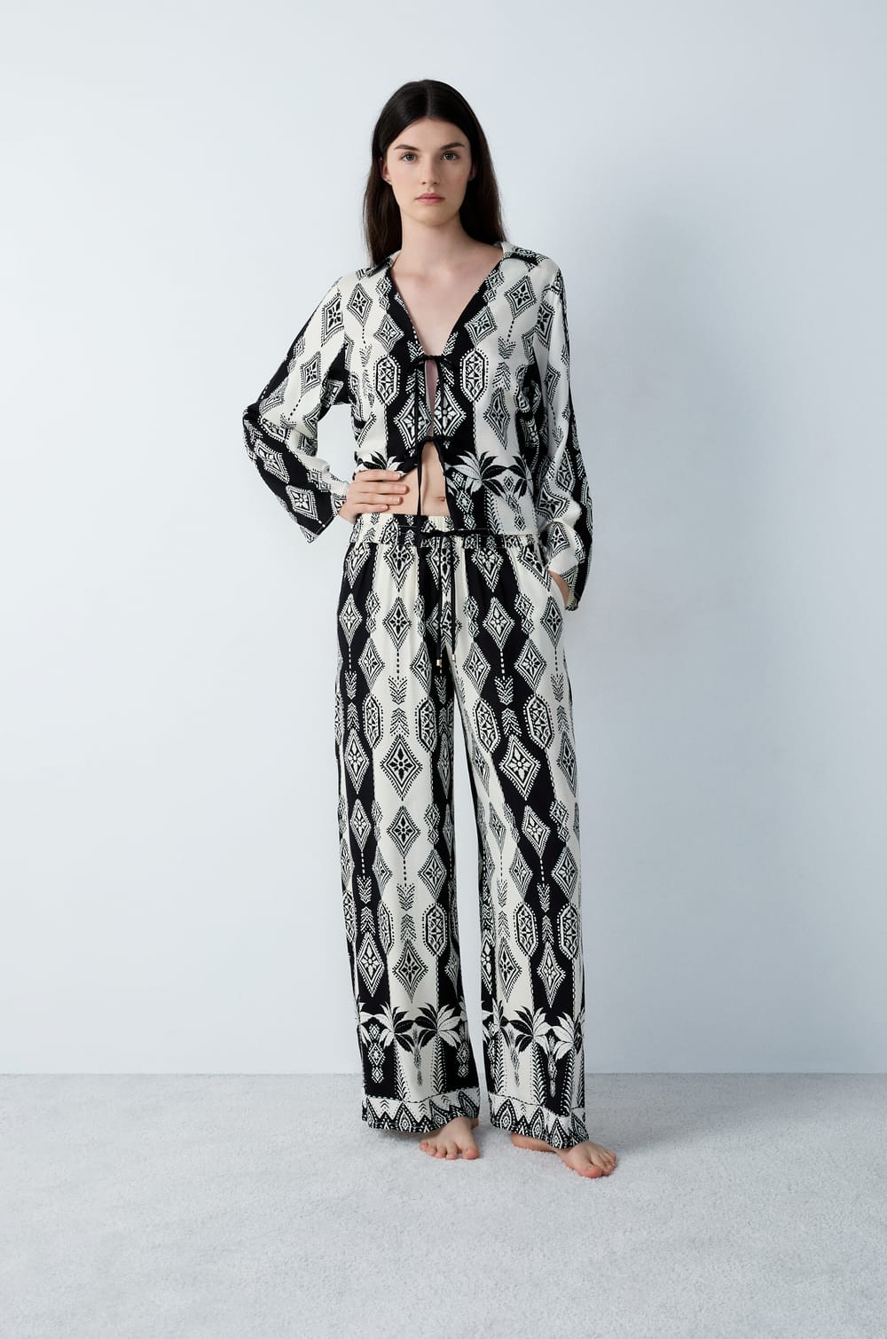 Wide-leg Pyjama Trousers with Prints;${refinementColor}