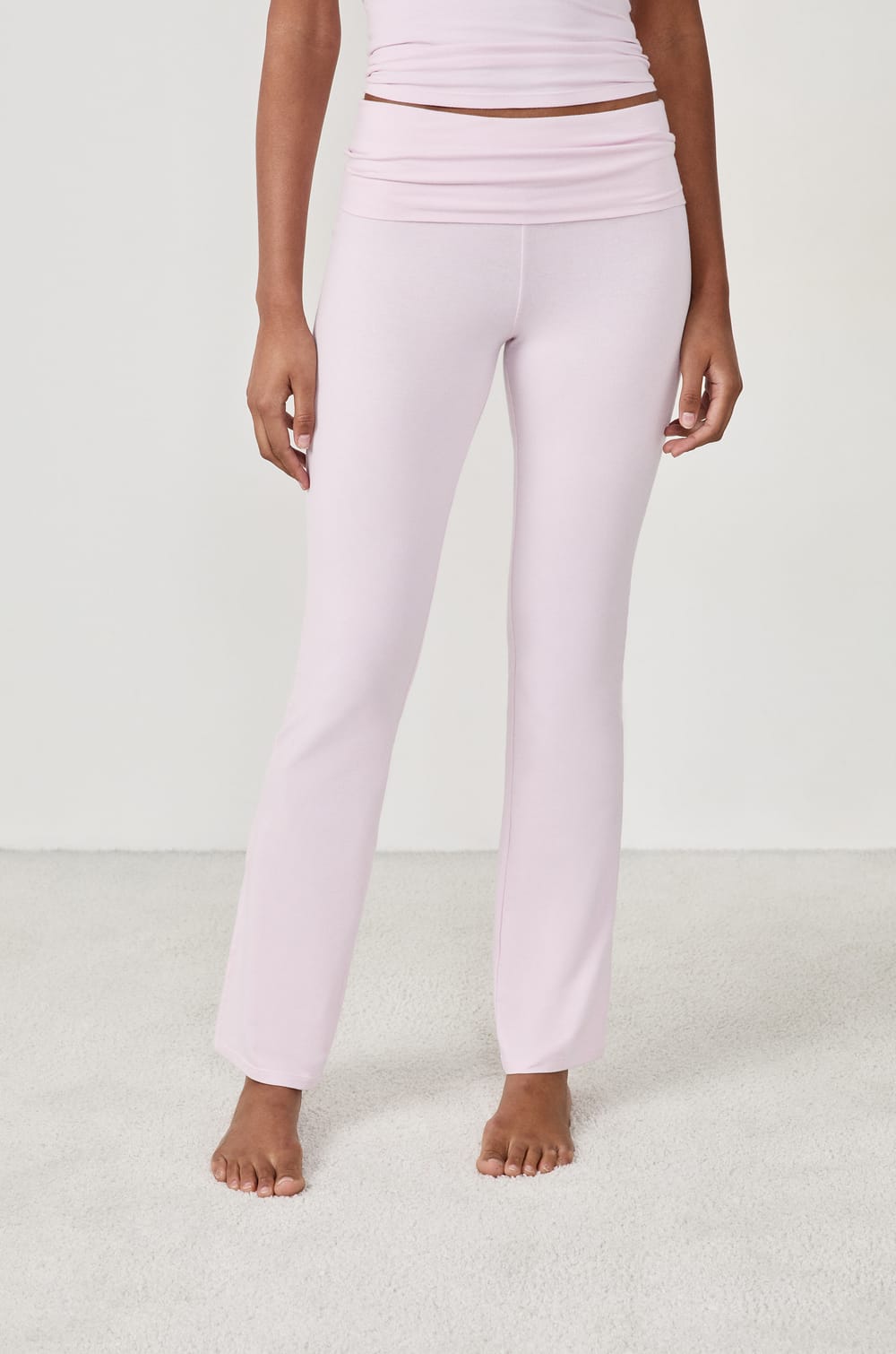 Uitlopende pyjamabroek;${refinementColor}