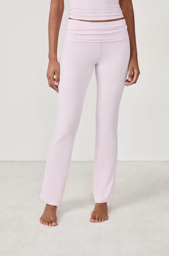 Pantalon de pyjama évasé;${refinementColor}
