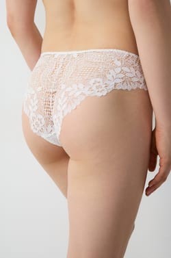 Shorty aus Spitze;${refinementColor}