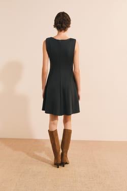 Robe courte avec d&eacute;tail dor&eacute; en coton;${refinementColor}