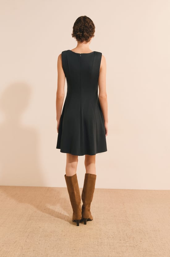Robe courte avec d&eacute;tail dor&eacute; en coton;${refinementColor}
