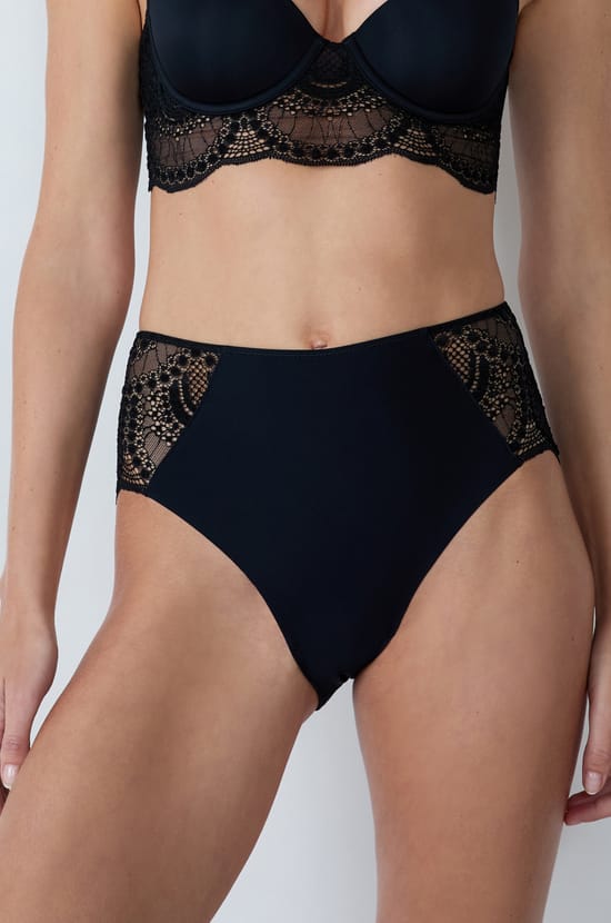 Midi Brief in Microfiber;${refinementColor}