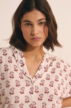 Camisa de manga corta estampada;${refinementColor}