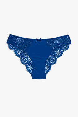 Lace Hipster;${refinementColor}