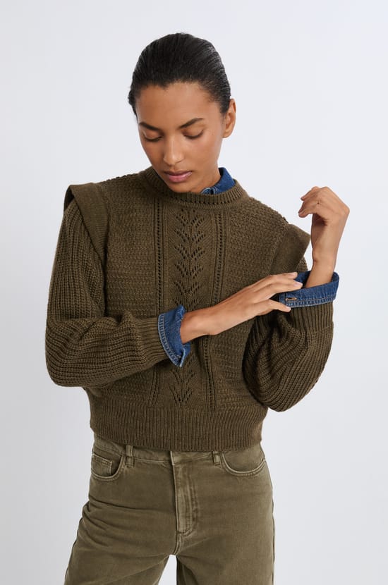Pull à épaulettes avec laine;${refinementColor}