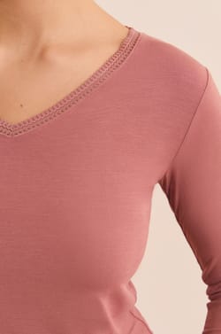 T-shirt col V maille thermique;${refinementColor}