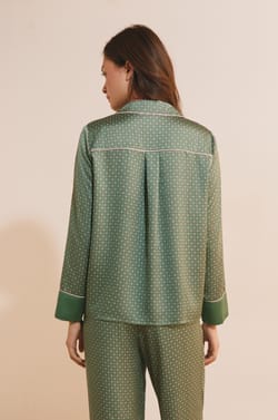 Chemise de pyjama satin&eacute;e &agrave; motifs;${refinementColor}