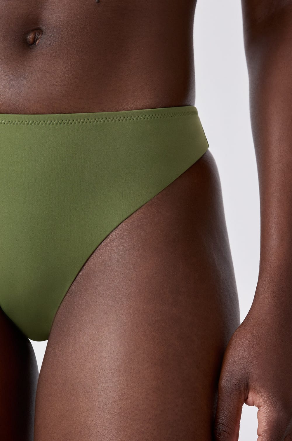 Bikini Bottom;${refinementColor}