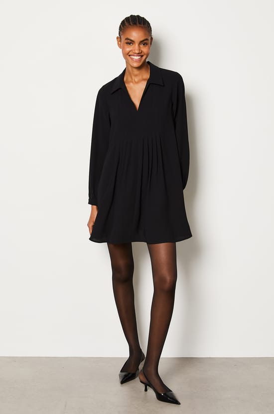 Short Flowing Dress;${refinementColor}