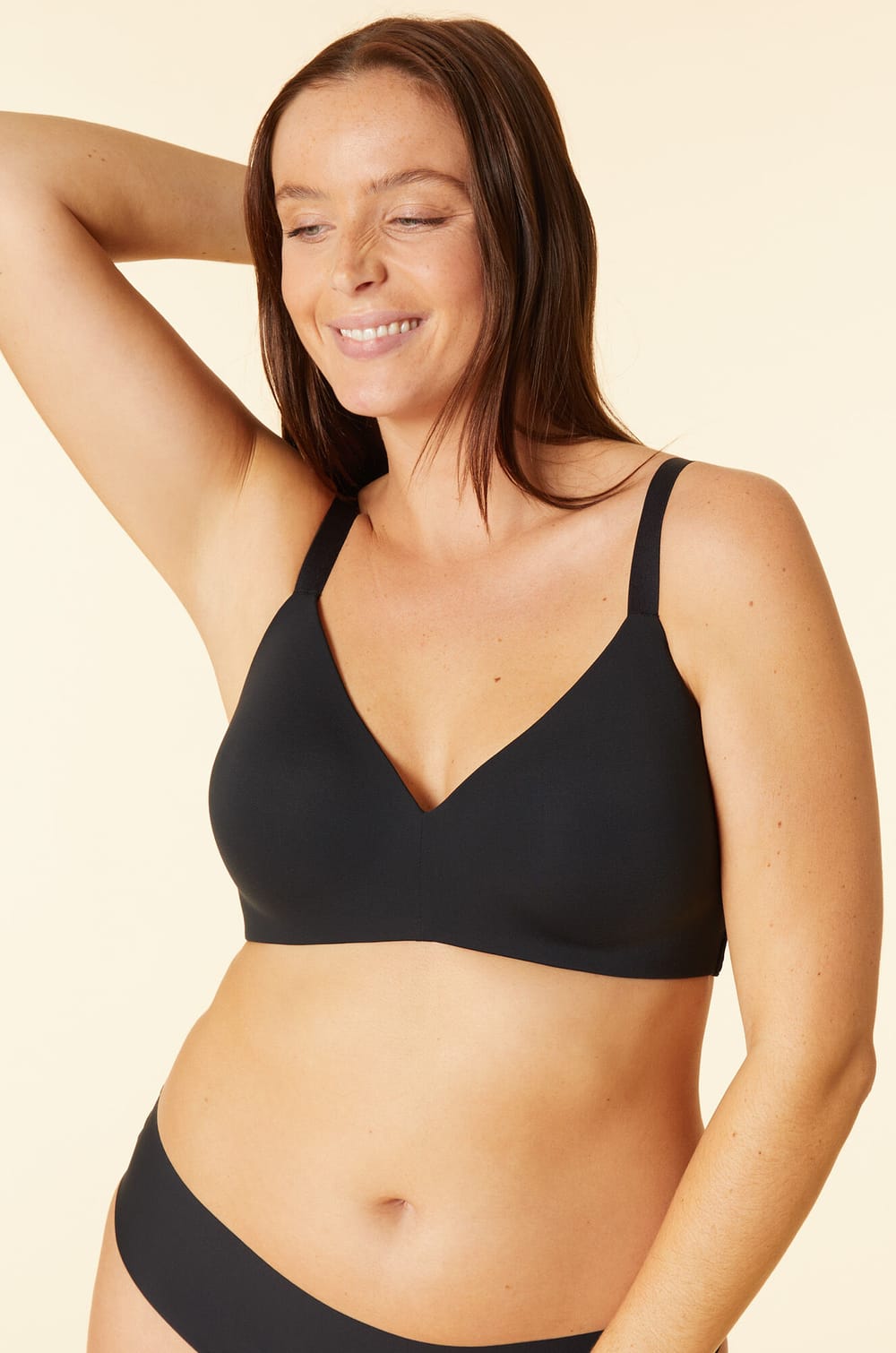 Microfiber Lightly Lined Wireless Bra;${refinementColor}