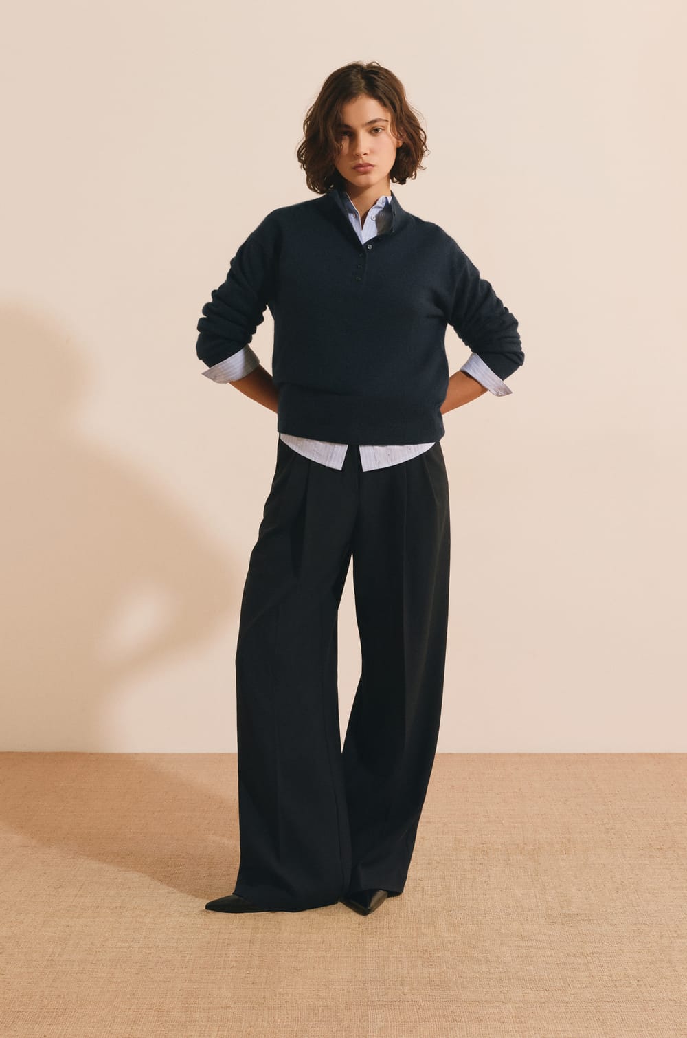 Pantalon coupe droite;${refinementColor}