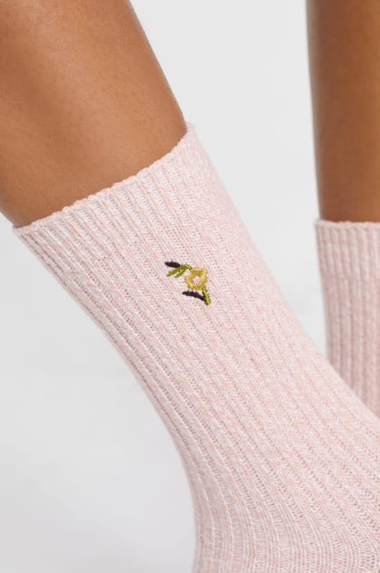 Patterned Socks;${refinementColor}