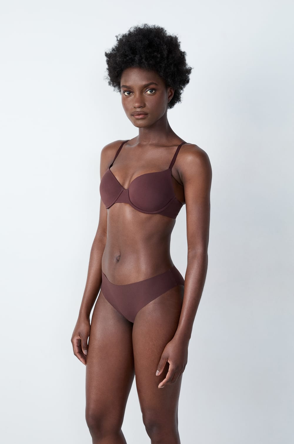 Bra Nº 4 -  Balconet de copas finas;${refinementColor}